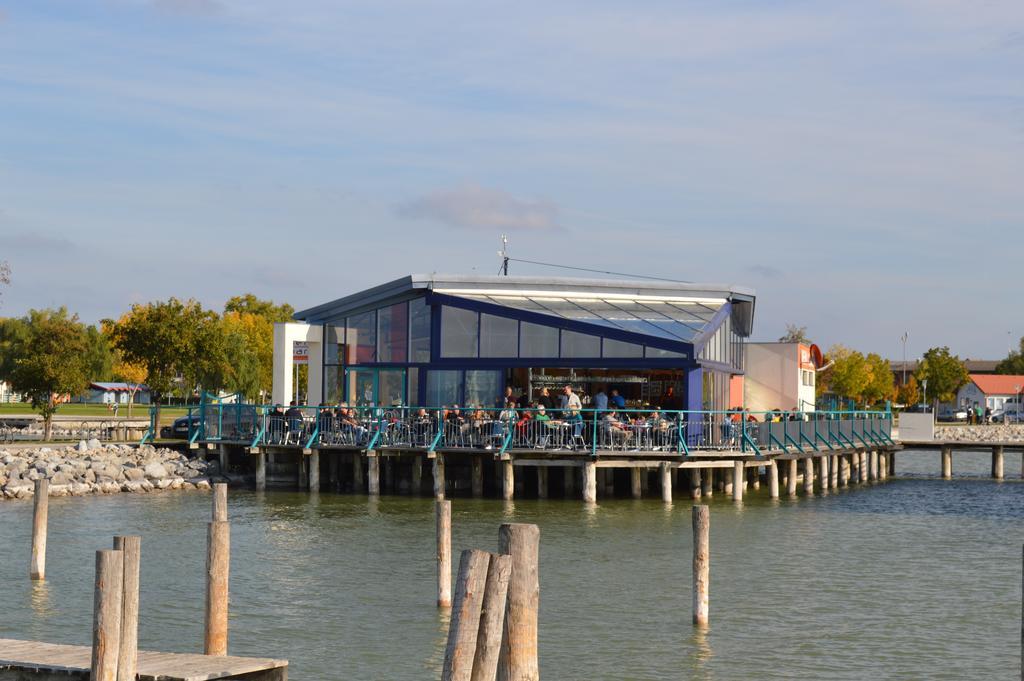 Die Pension Reeh Podersdorf am See Bagian luar foto